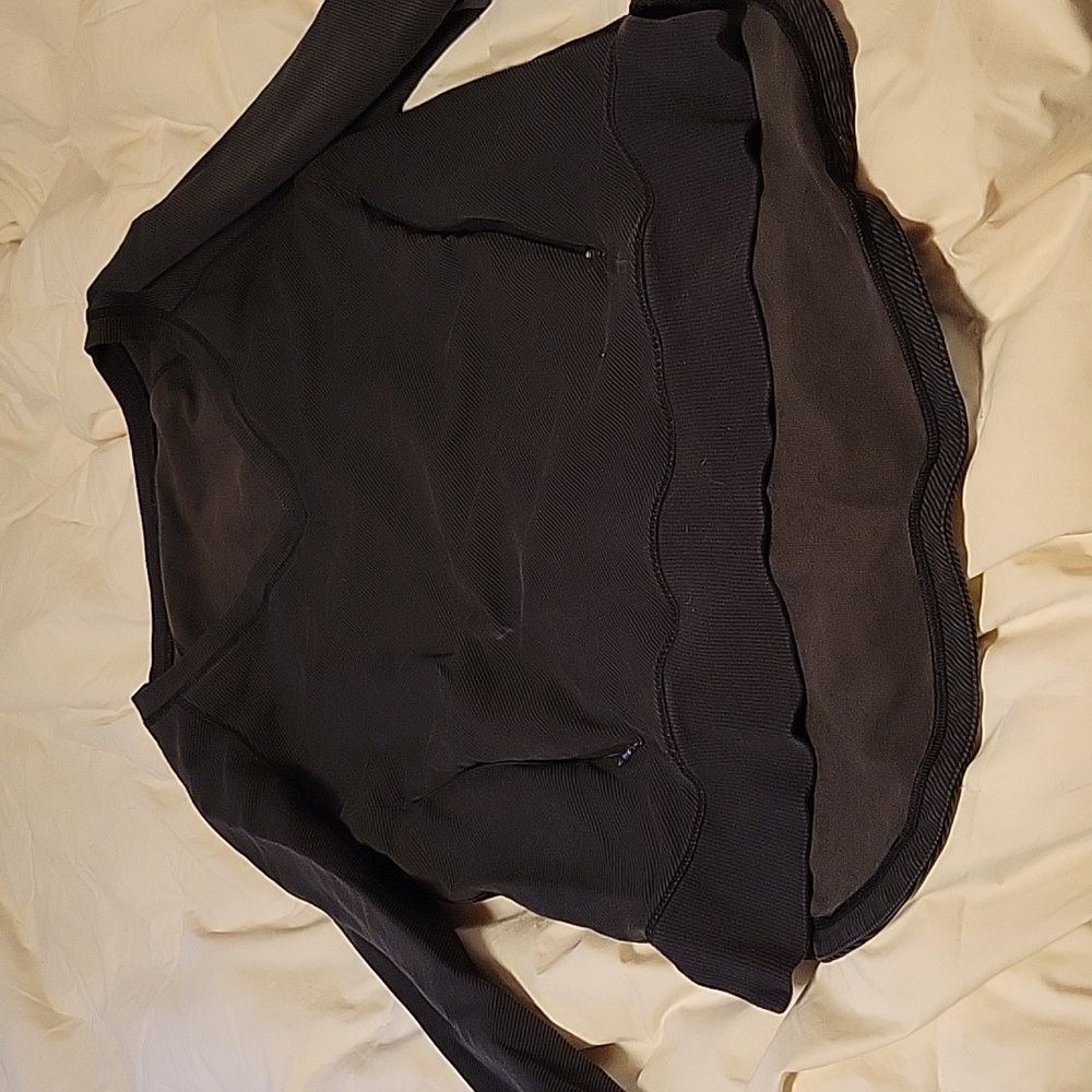 Lululemon Sz 6 Black